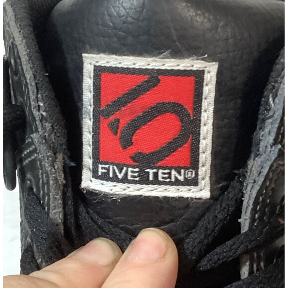Five Ten 5.10 Cyclone Cycling Stealth Shoes Men\'s Sz 7 Black Two-Bolt Mountain